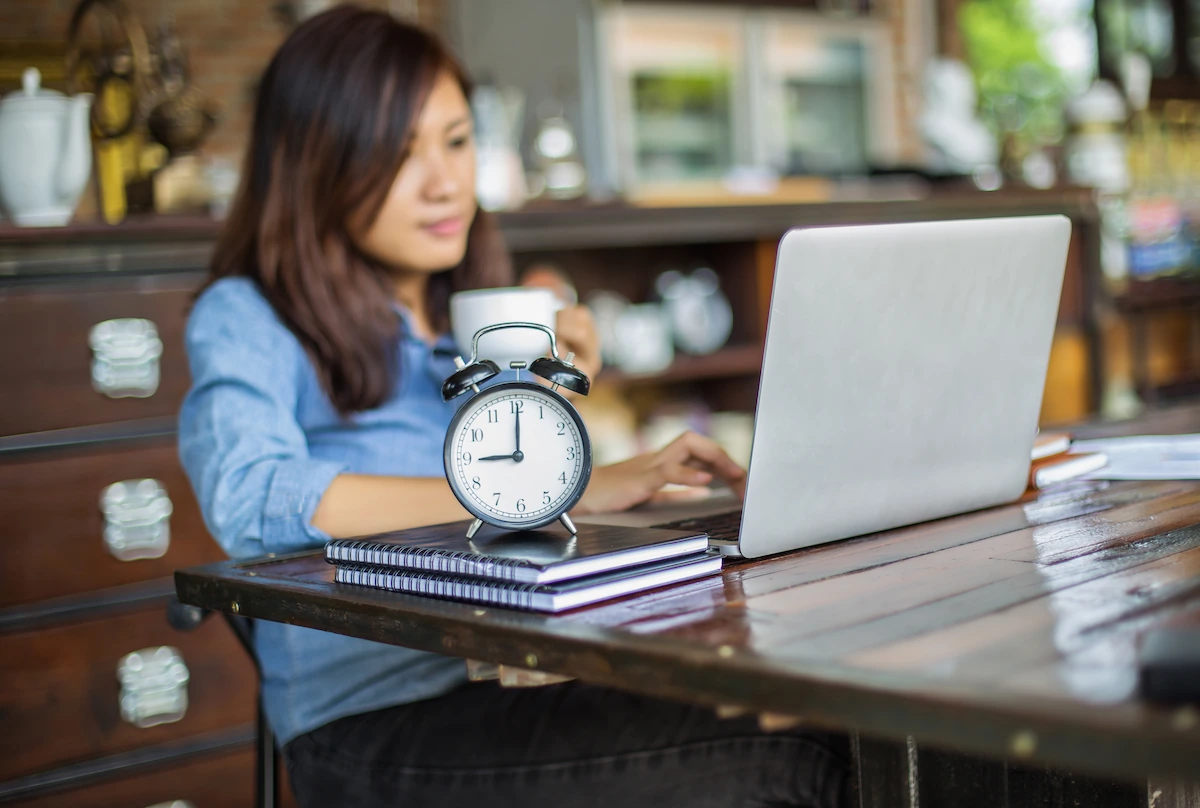 Jasa ketik online bayaran harian